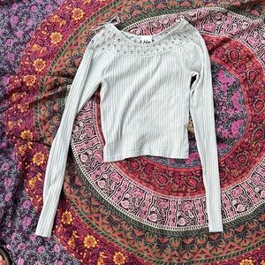 Stretchy long sleeve crop top